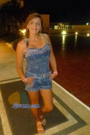 140530 - Nancy Jeannette Age: 54 - Colombia