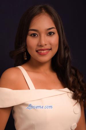 Philippines women