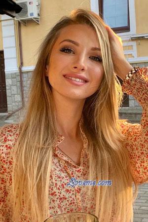 219087 - Anastasiia Age: 28 - Ukraine