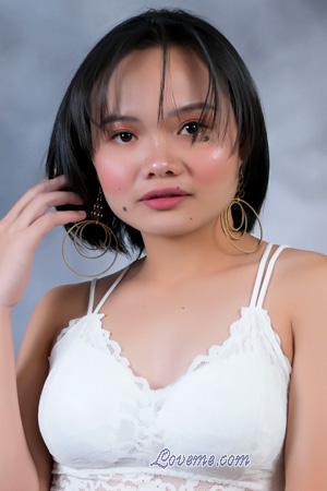 222300 - Christine Age: 18 - Philippines