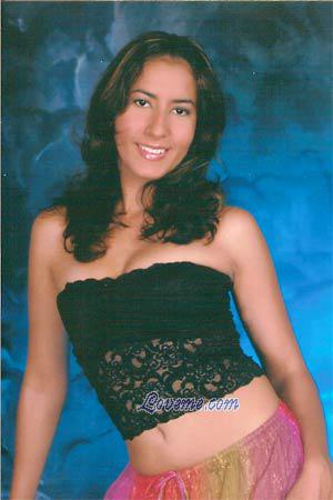 82464 - Ana Marcela Age: 31 - Colombia