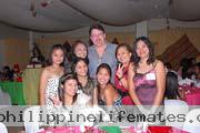 young-filipino-women-082